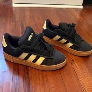 Adidas Men's Black and Cream Sneakers